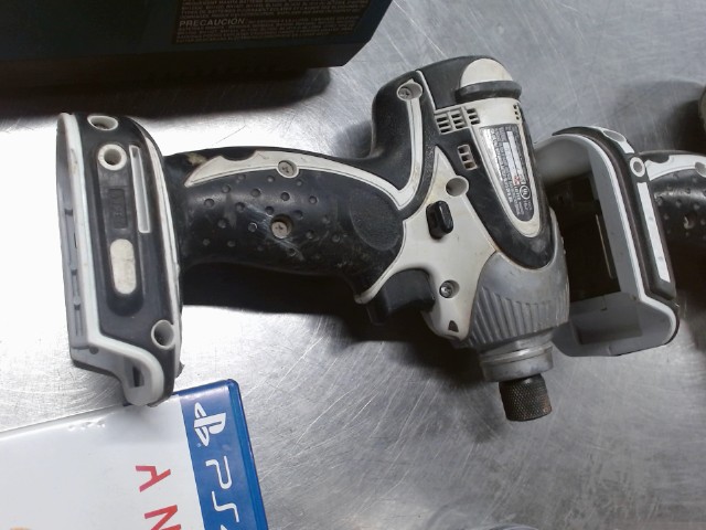 Drill impact makita