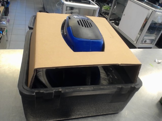 Simoniz orbital polisher dans case