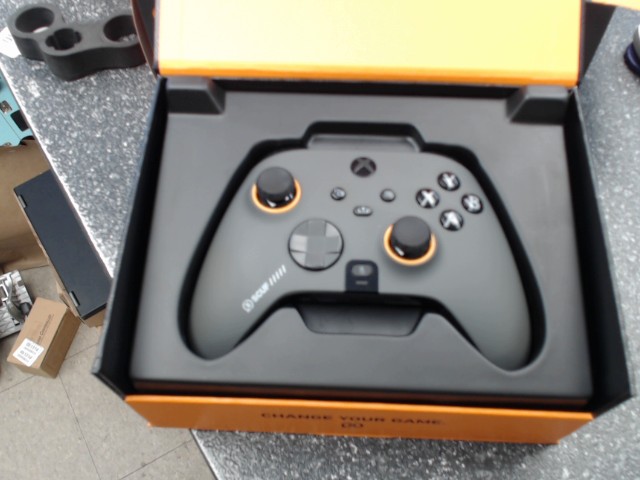 Manette xbox elite instinct pro