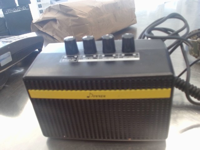 Mini amp donner