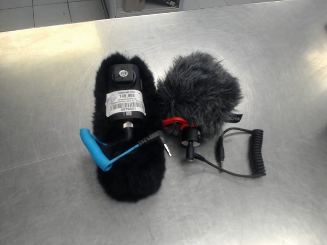 Sennheiser(55$) boya by-mm1(10$)