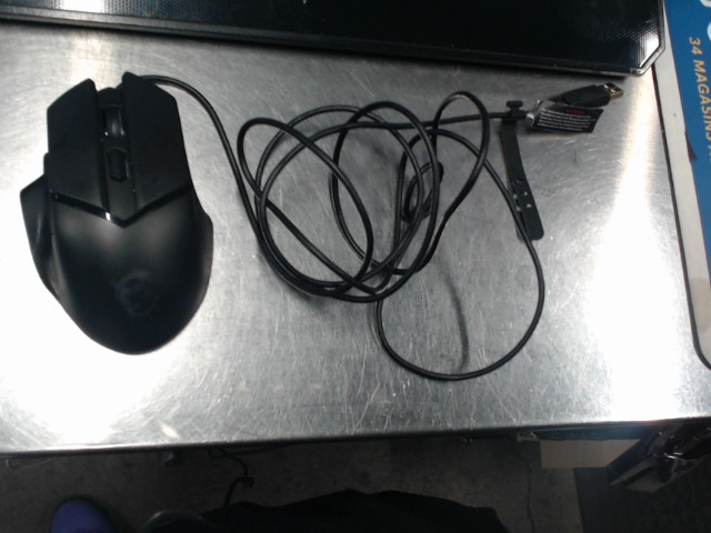 Souris clutch gm20 elite