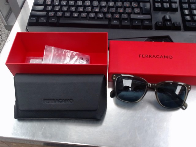 Ferregamo suglasses