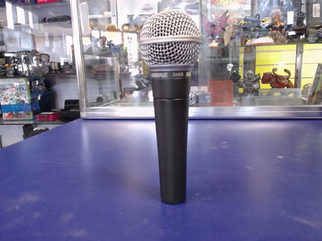 Microphone