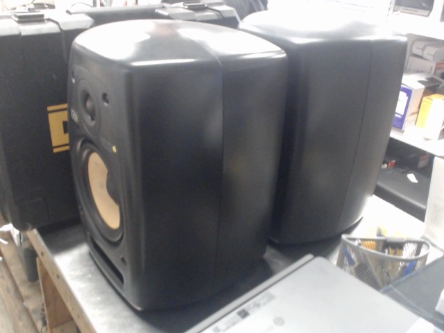 Krk - vxt-6 6� studio monitor 120v