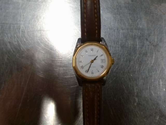 Montre vintage tissot quartz pr 100 date