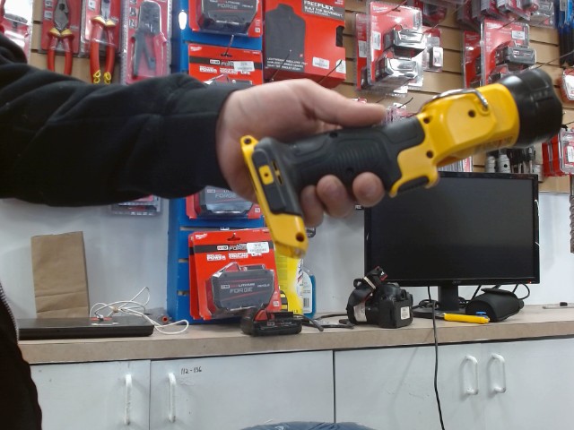 Lampe dewalt