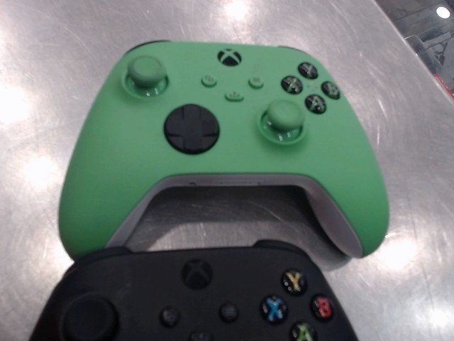 Manette xbox one series / vert