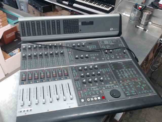 Avid digidesign d-command es-24 main
