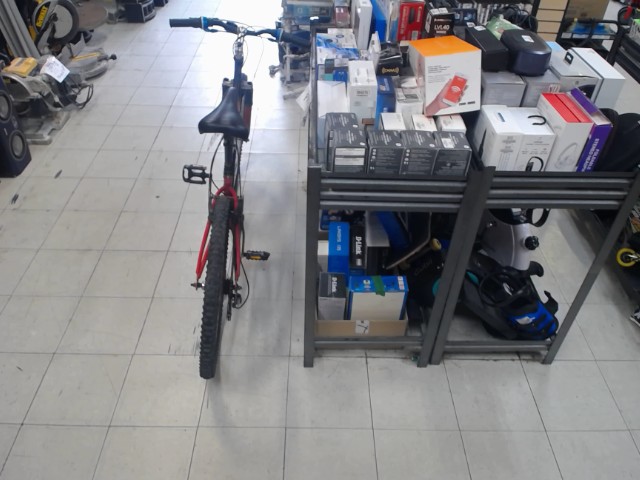Supercycle noire et rouge 18 vitess