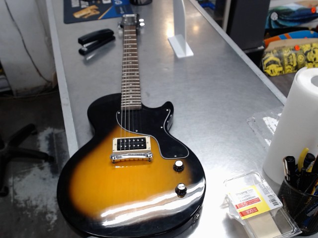 Guitare �lectrique noir