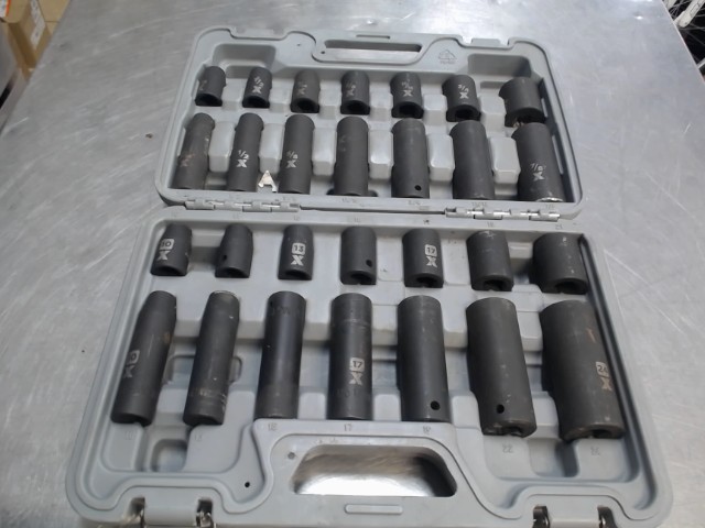 Kit douilles 28 pcs