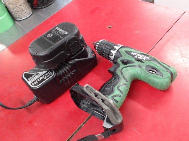 Perceuse hitachi kit complet
