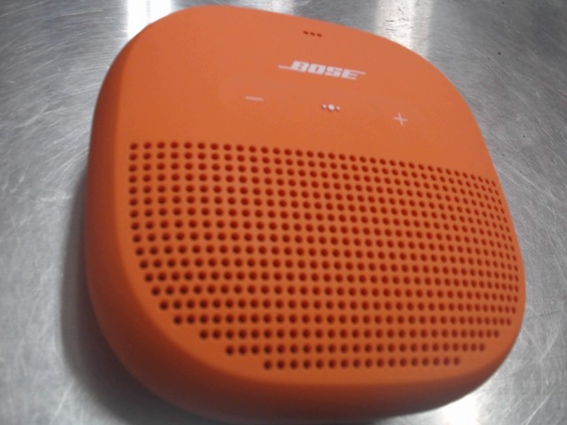 Speaker bose