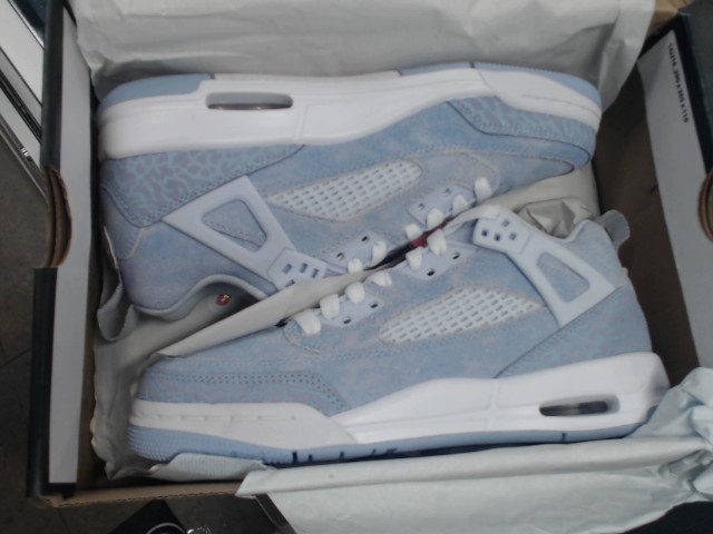 Jordan spizike low gs 5.5