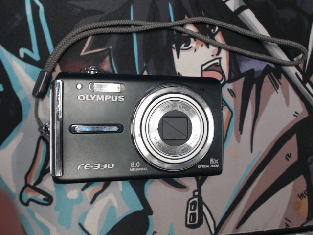 Camera digitale fe-330 olympus