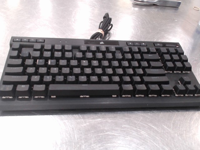 Clavier corsair rgb mecanique