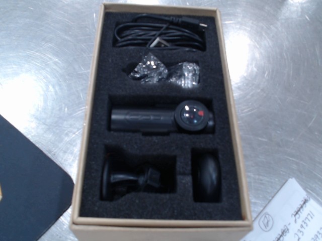 Petit camera