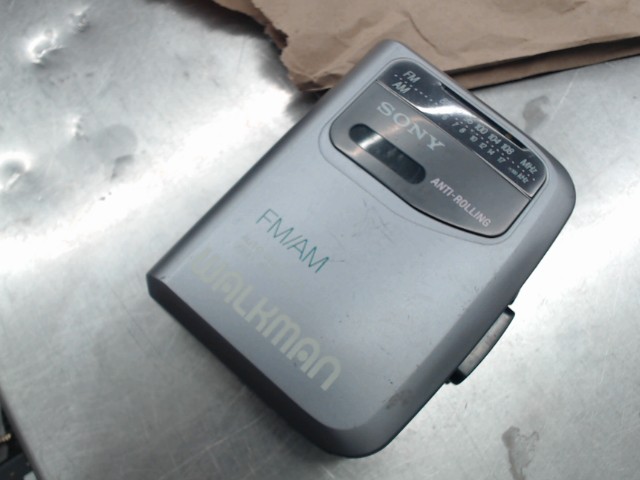 Walkman gris radio cassette