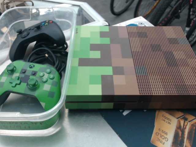 Xbox one ed. minecraft