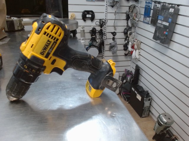 Dewalt drill driver