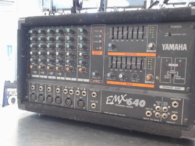 Power mixer noir