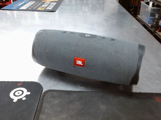 Speaker jbl charge