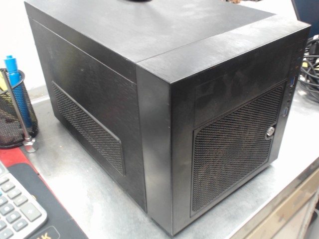 4cpu i5 6th/8gb ram/300ssd/windows 11