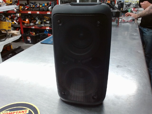 Speaker aucune marque noir