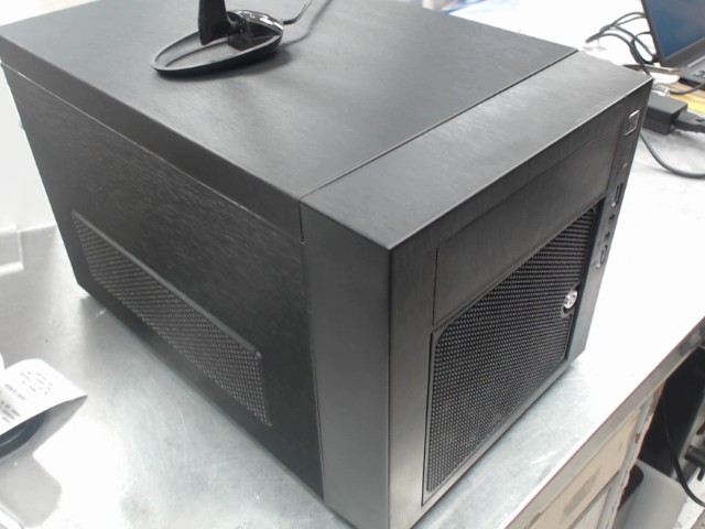 4cpu i5 6th/8gb ram/300ssd/windows 11