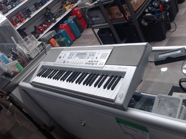Synthetiseur+batteries no cable