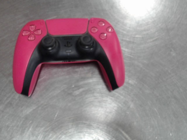 Manette de playstation 5 rose