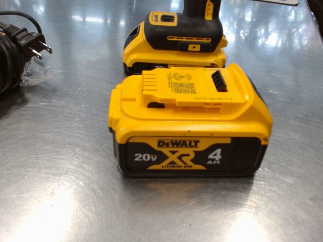 Batterie dewalt 4ah