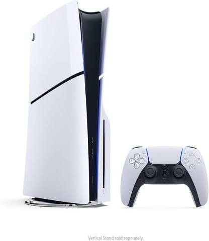Playstation 5 slim with cd and a contro