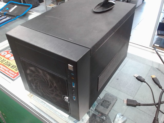 4cpu i5 6th/8gb ram/250ssd/windows 11