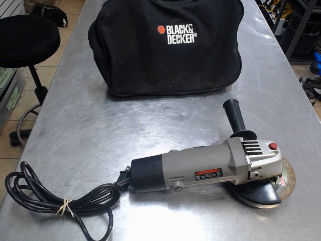 Grinder filaire + acc ds sac