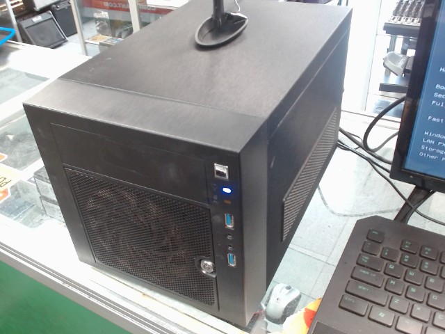 4cpu i5 6th/8gb ram/275ssd/windows 11