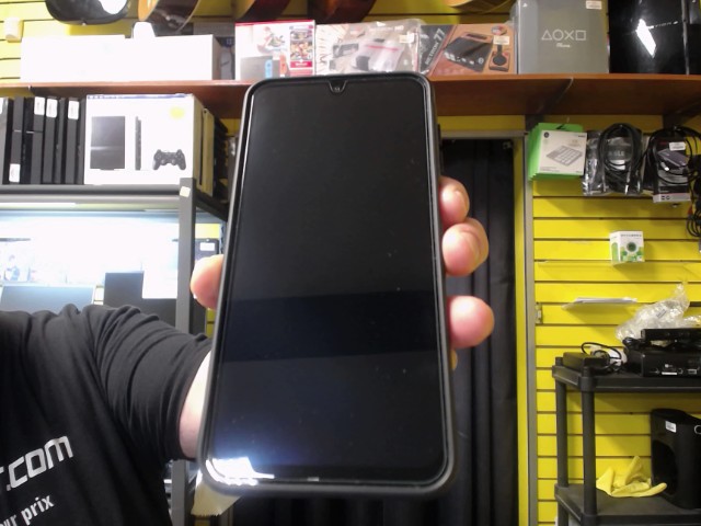 Samsung galaxy a17 comme neuf +case iq