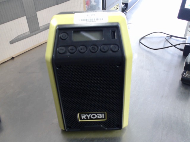 Radio ryobi a batterie