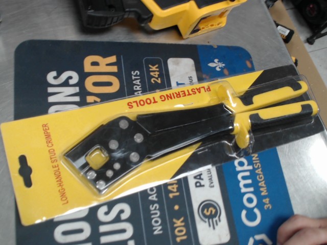 Long-handle stud crimper
