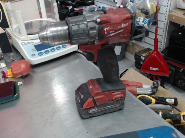 Drill milwake avec batterie