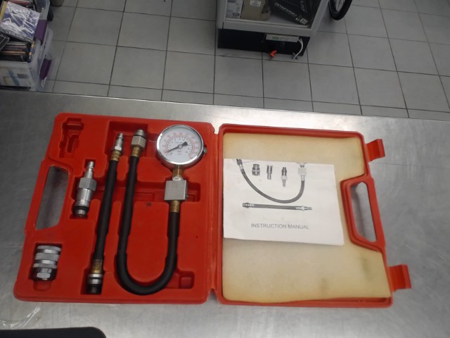 Compression test kit