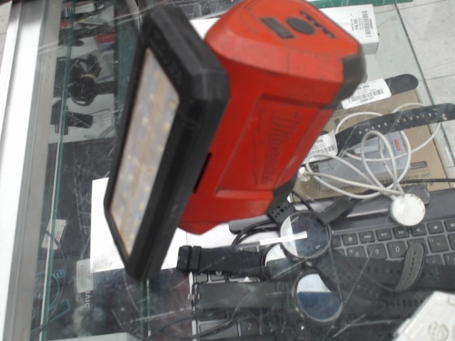Flood light