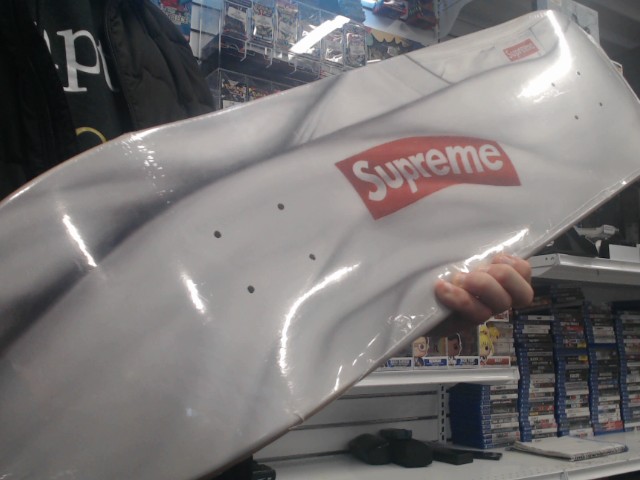 Supreme box logot-shirt skateboard deck