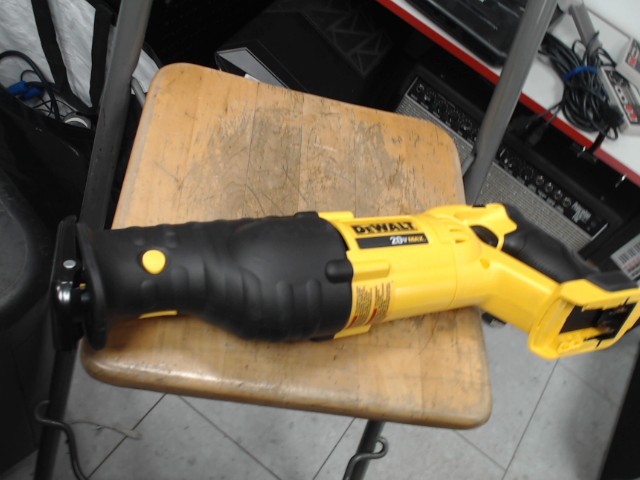 Sawzall dewalt
