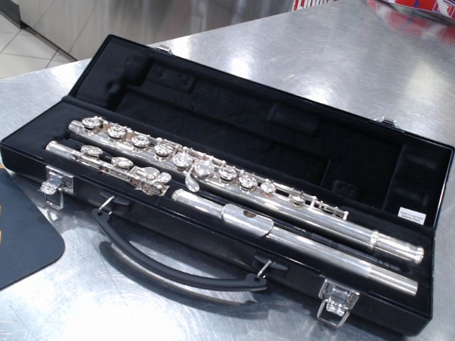 Flute traversiere