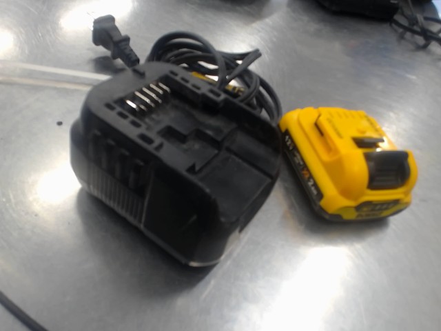 Batterie + chargeur dewalt