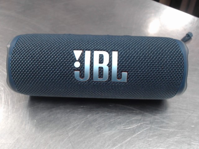Speakers jbl flip6