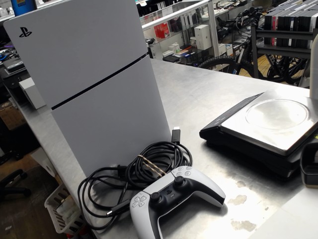 Ps5 slim avec fil et manette digital
