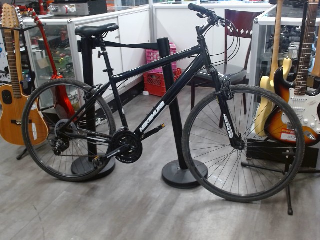 Velo hybrid noire taille l